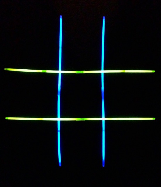 2D Shapes Tic Tac Toe, Glow Day Games for Shapes