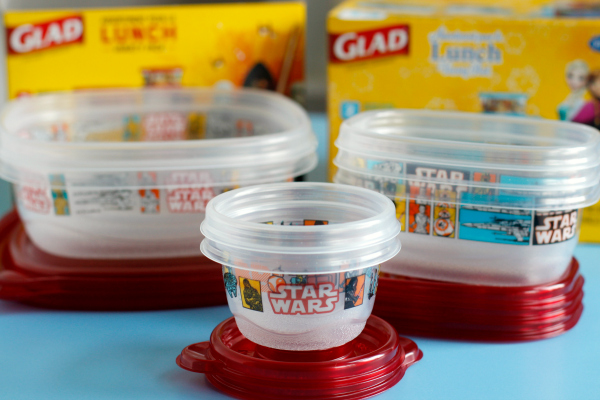 http://www.makeandtakes.com/wp-content/uploads/Star-Wars-Lunch-Containers.jpg
