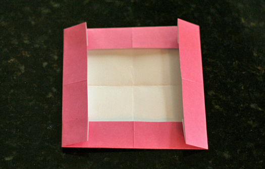 Super-Simple Origami Picture Frames - Make and Takes