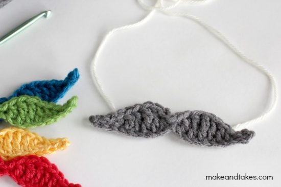 how to thread mustache at home