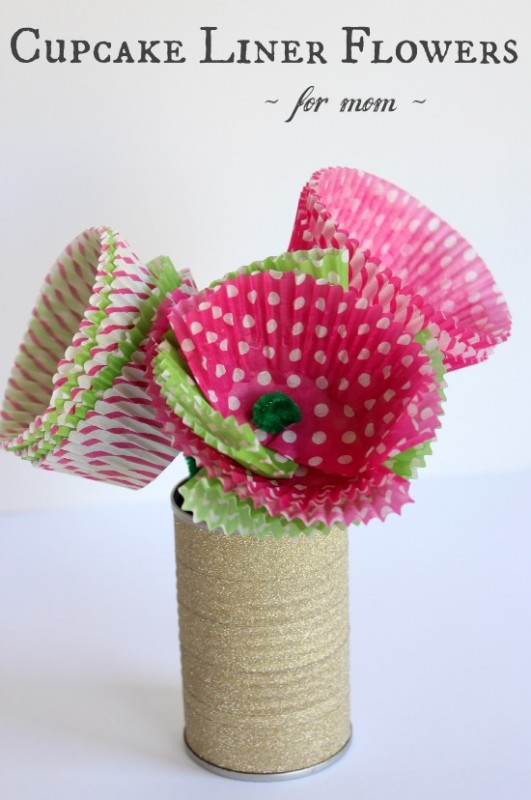 Moms Love Handmade Cupcake Liner Flowers - Make and Takes