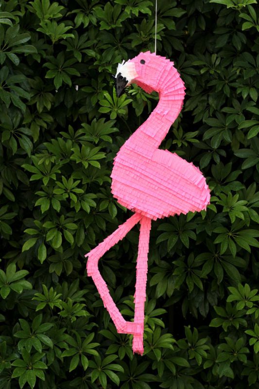 15 Super Fly Pink Flamingo Crafts - Make and Takes