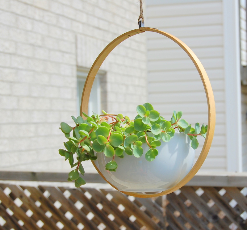 21 DIY Hanging Planters YOU Can Make Make and Takes