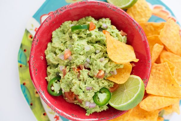 Homemade Chunky Guacamole For A Crowd - Make And Takes