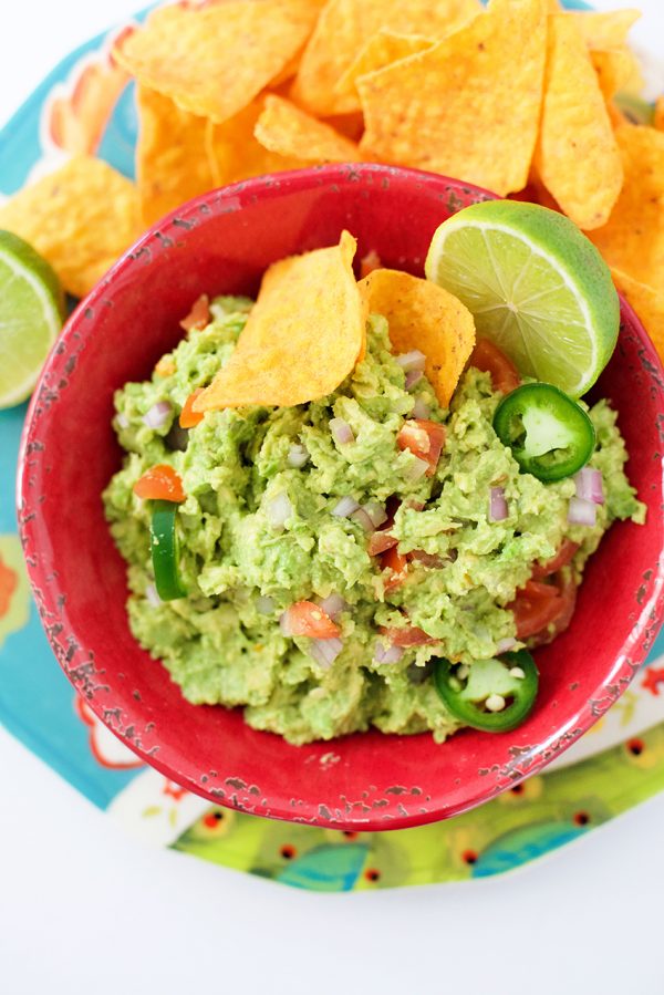 Homemade Chunky Guacamole for a Crowd Make and Takes