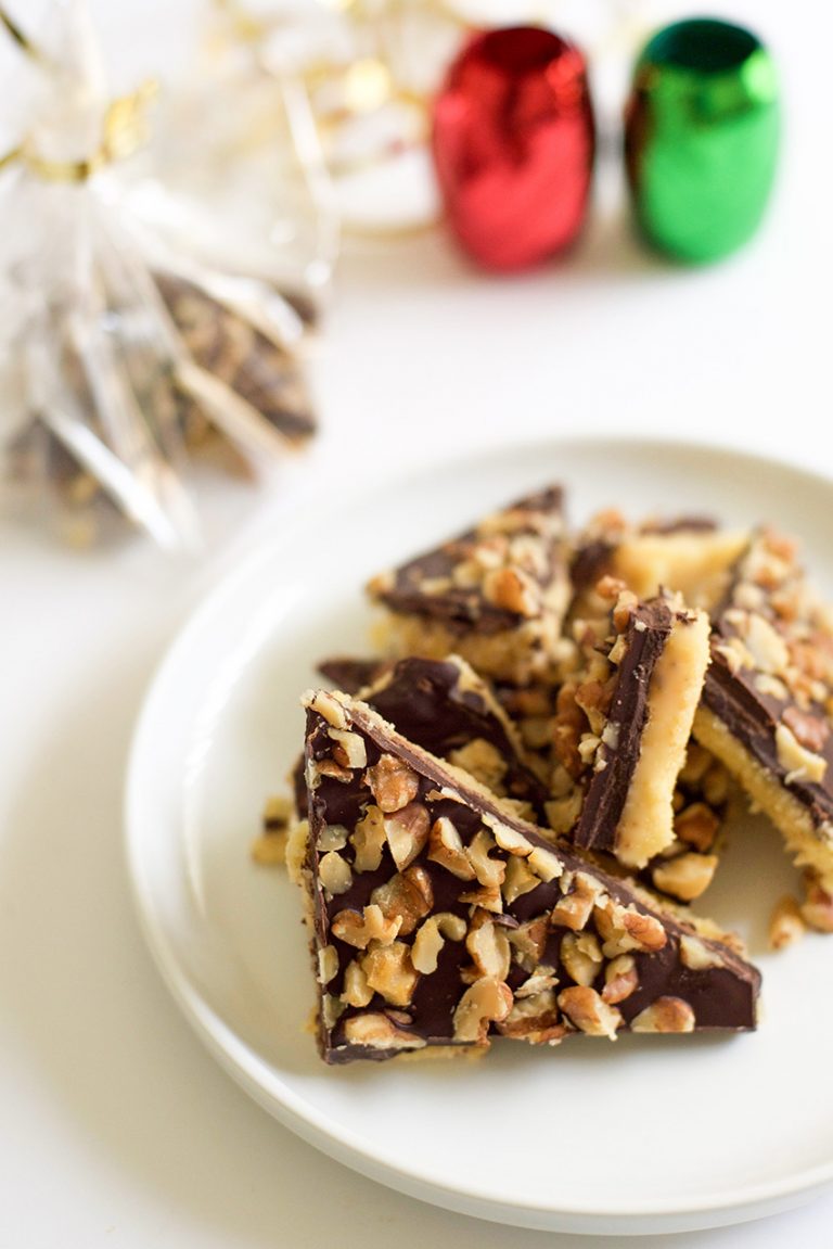 Homemade Toffee with Chocolate and Nuts Make and Takes