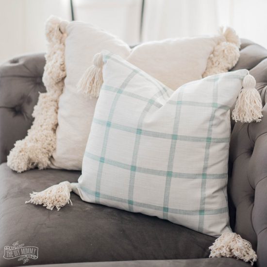 9 Now Ideas to Make Cute Couch Pillows - Make and Takes