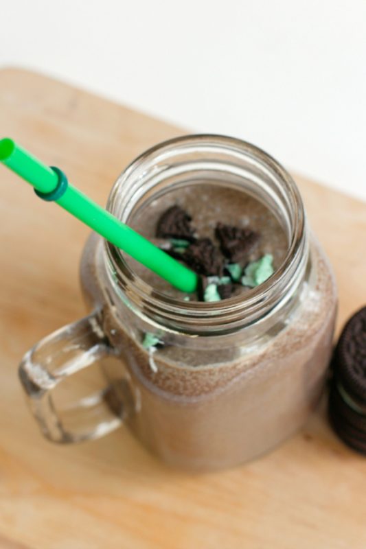 Mint Oreo Cookie Smoothies Make and Takes