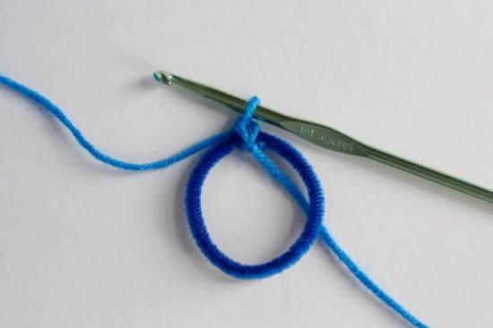 Crochet Olympic Rings for the Winter Games - Make and Takes