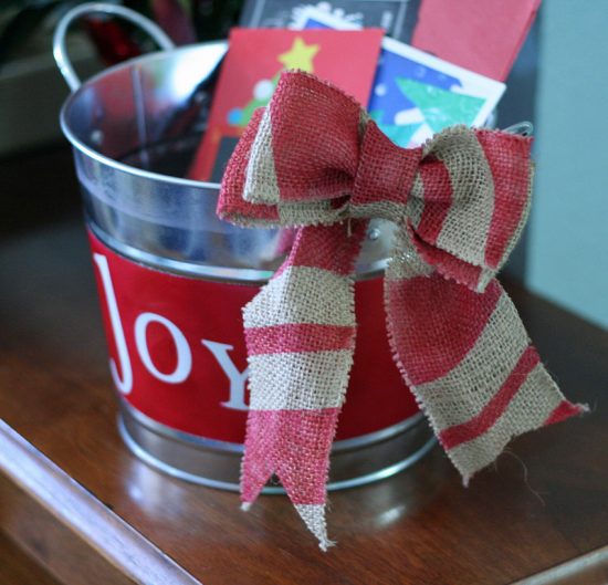 DIY Christmas Joy Bucket and Burlap Bow - Make and Takes