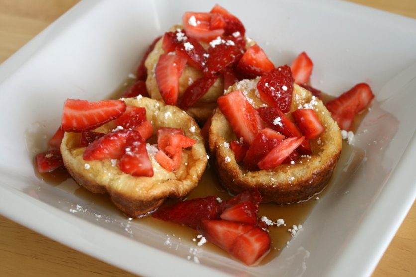 Pop Up Pancakes in a Muffin Tin