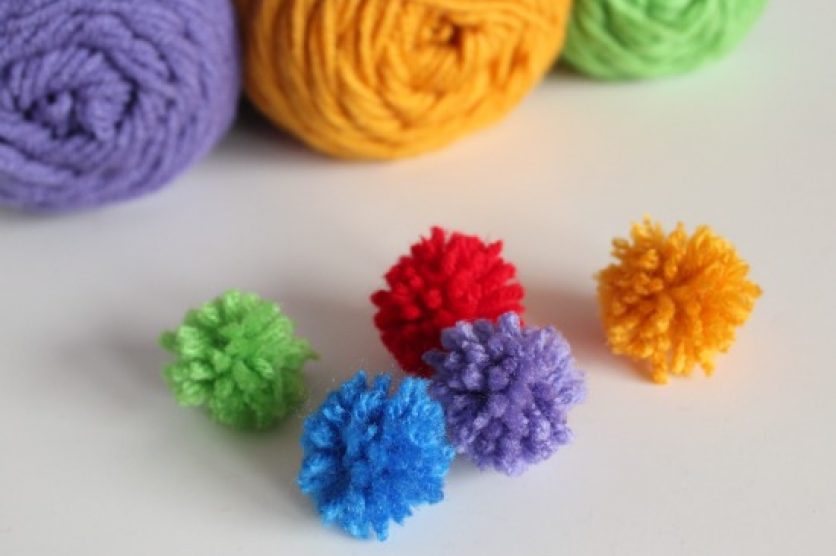 Mini Yarn Pom Poms makeandtakes.com