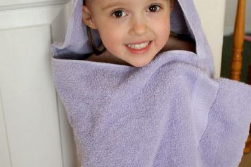 Hooded bath towel