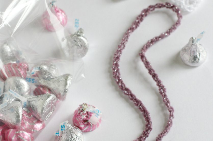Make Crochet Heart Chain Stitch Ribbons