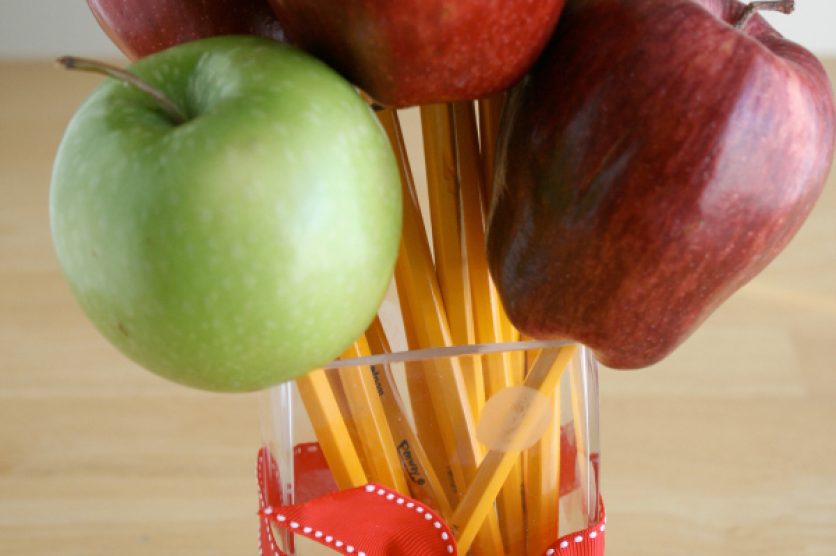 Apple and Pencil Bouquet for Teacher Gift