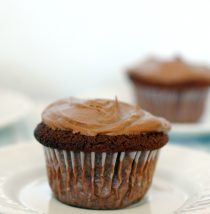 Perfect Chocolate Cupcakes to Bake and Eat