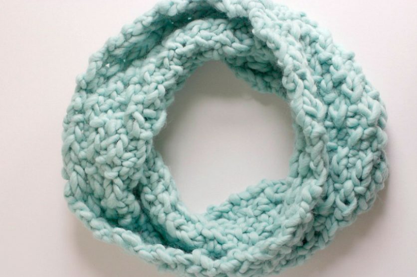 6 Spring Knit Scarf Patterns YOU Can Make