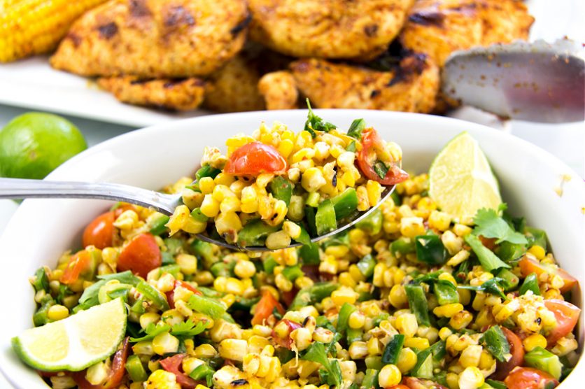 street corn salad with green peppers and tomatoe