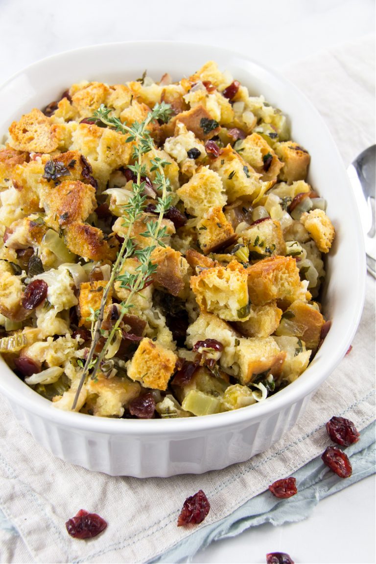 Make This Easy Cranberry Stuffing Recipe Make And Takes   Cranberry Stuffing For Thanksgiving 768x1152 