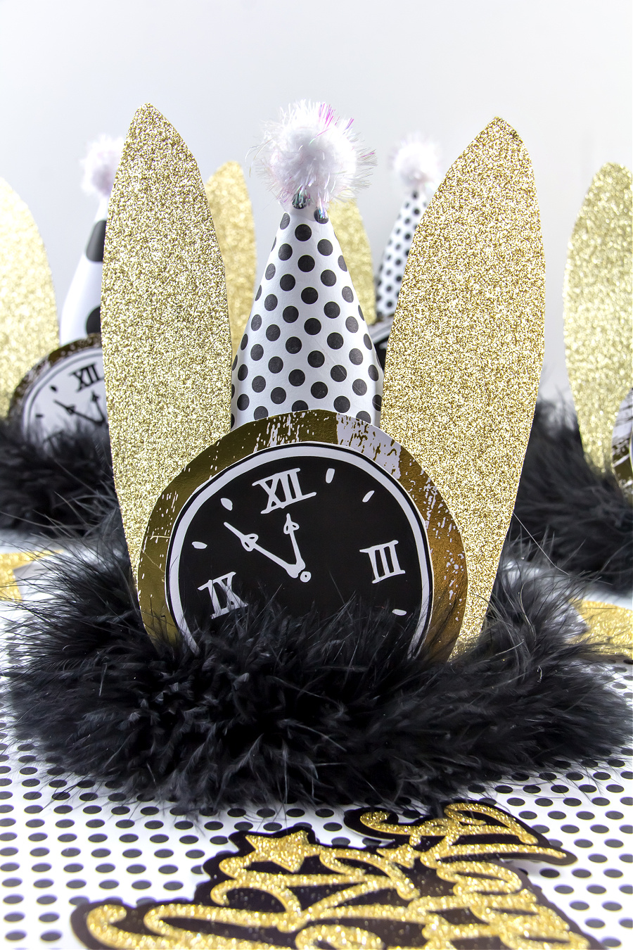 make a homemade diy new years eve party hat