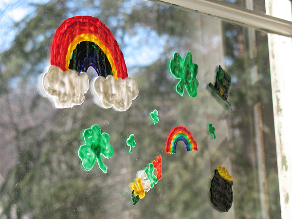 Make Your Own Window Clings - Make and Takes