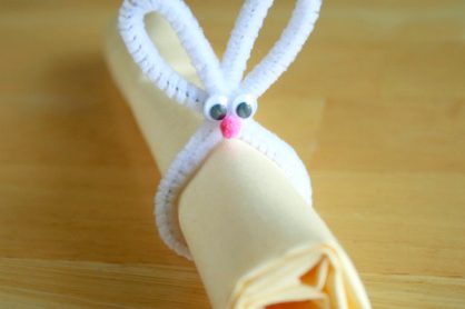Making a Pipe Cleaner Bunny Napkin Holder