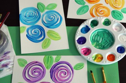 Swirly flowers painting project for kids