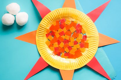 What better way to catch the sun’s rays than with this Easy Paper Plate and Contact-Paper Suncatcher Craft. Layer tissue paper for a stained-glass effect!