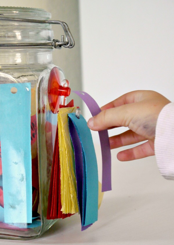 Make a Gratitude Jar for Thanksgiving - Make and Takes