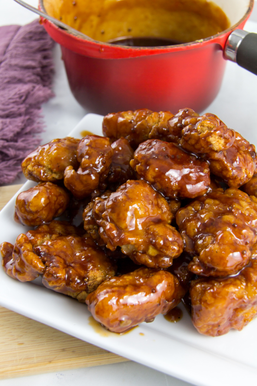homemade boysenberry barbecue sauce on boneless wings