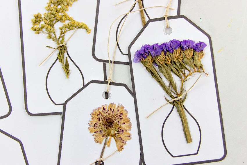 A Pretty Pressed Flower Gift Tag Make and Takes