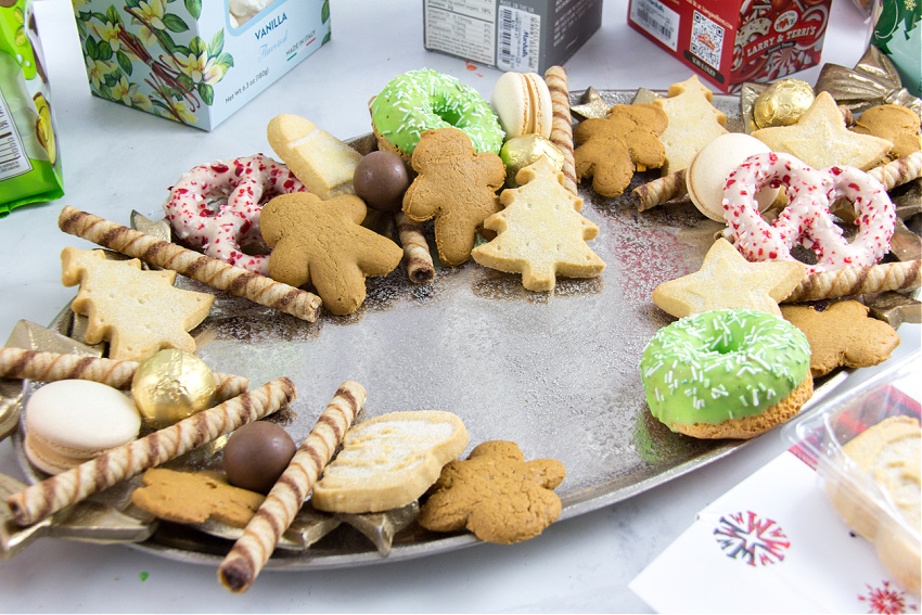 tips for assembling a dessert tray for christmas