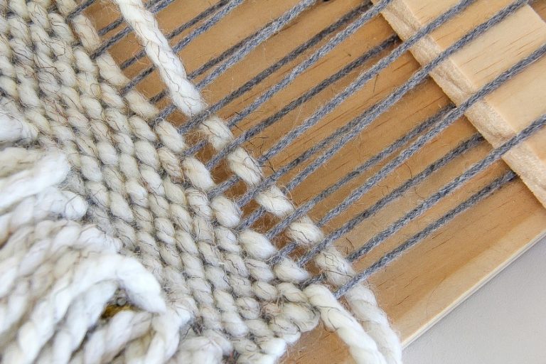 How to Woven Wall Hanging Make and Takes
