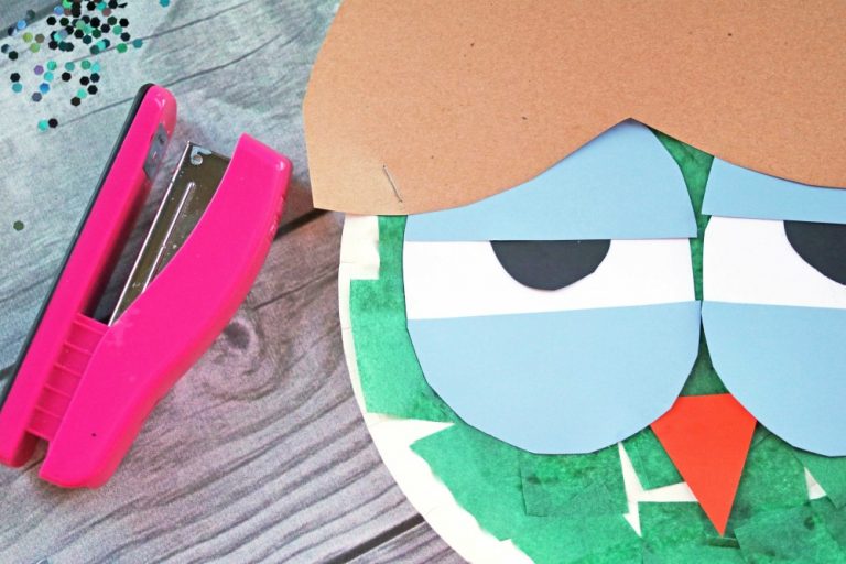Paper Plate Pigeon Toady Kid Craft - Make and Takes