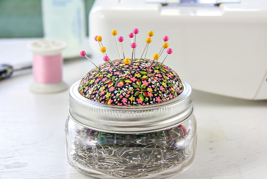 Mason Jar Pincushion - Smart Needle