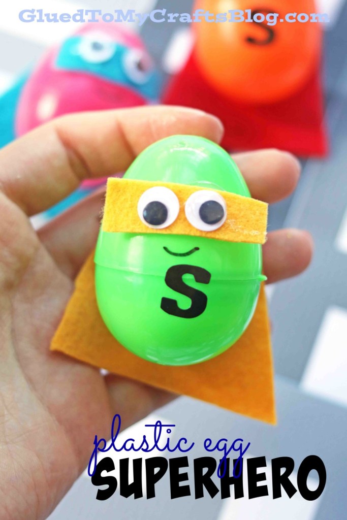 15 Colorful Plastic Easter Egg Crafts Make and Takes