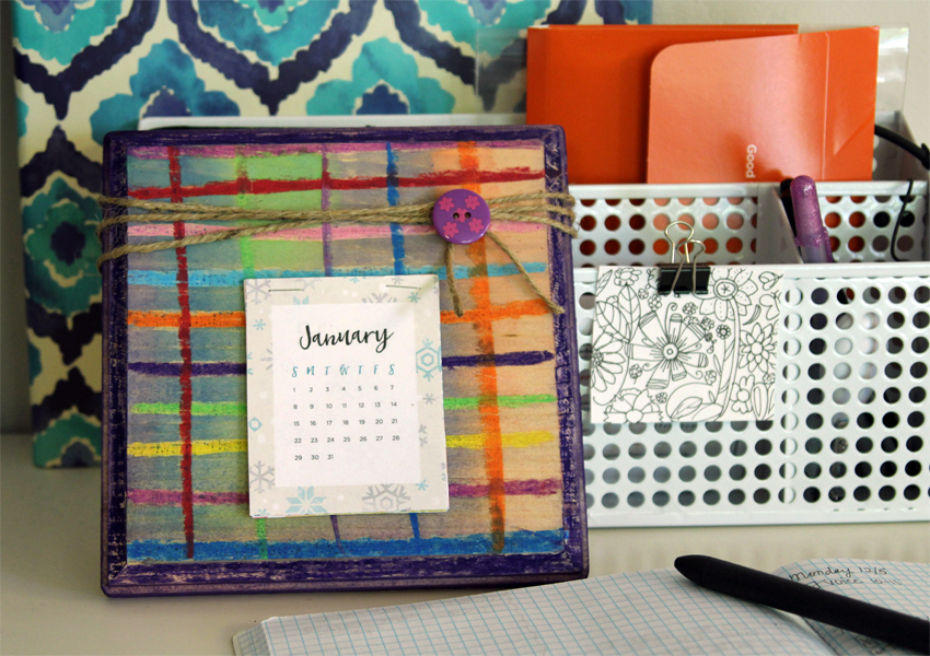 KidMade Wood Desk Calendar for Gifting Make and Takes